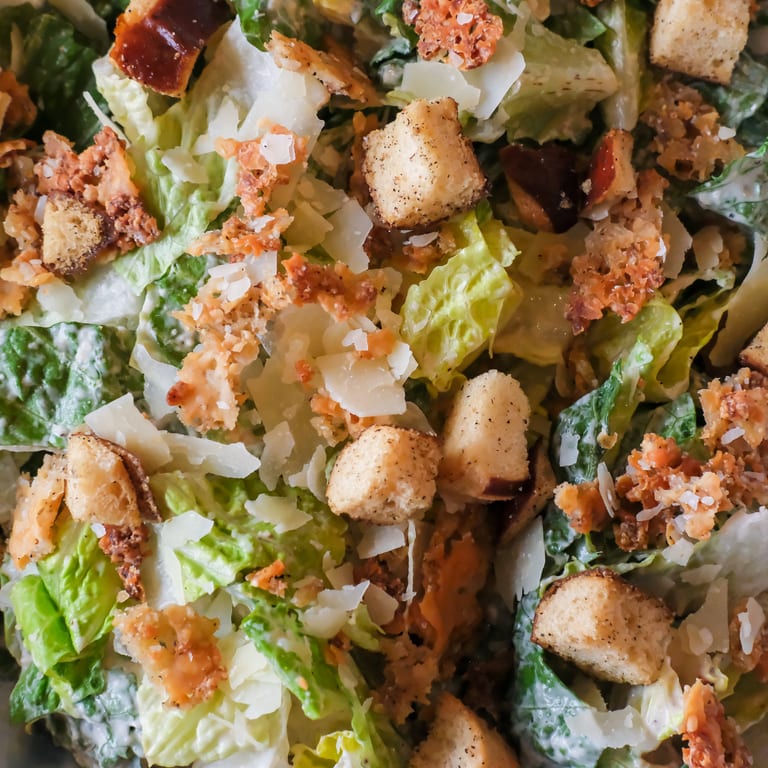 Classic Caesar Salad: A Fresh Favorite